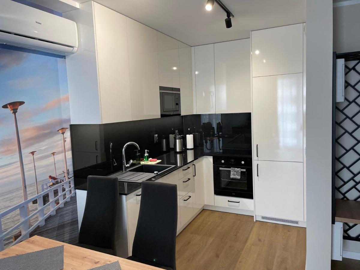 ז'שוב Apartamenty Magia Z Bezplatnym Parkingiem I Klimatyzacja מראה חיצוני תמונה