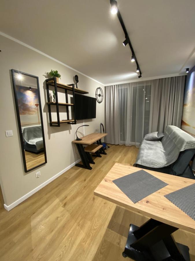 ז'שוב Apartamenty Magia Z Bezplatnym Parkingiem I Klimatyzacja מראה חיצוני תמונה