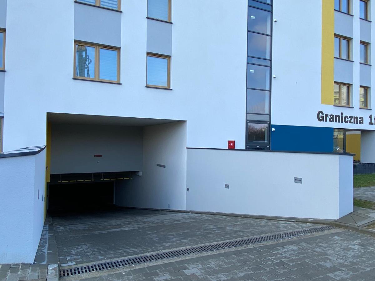 ז'שוב Apartamenty Magia Z Bezplatnym Parkingiem I Klimatyzacja מראה חיצוני תמונה