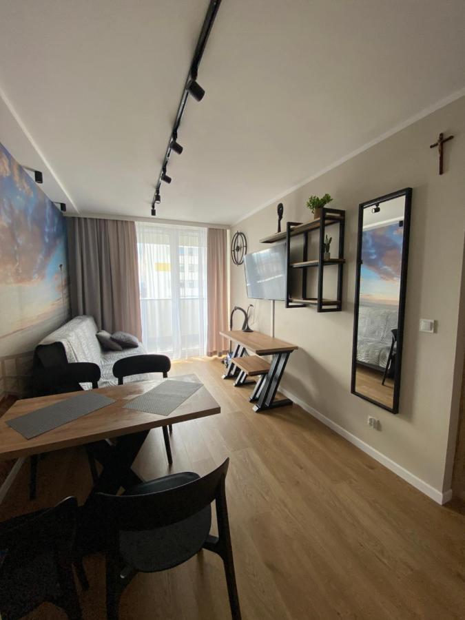ז'שוב Apartamenty Magia Z Bezplatnym Parkingiem I Klimatyzacja מראה חיצוני תמונה